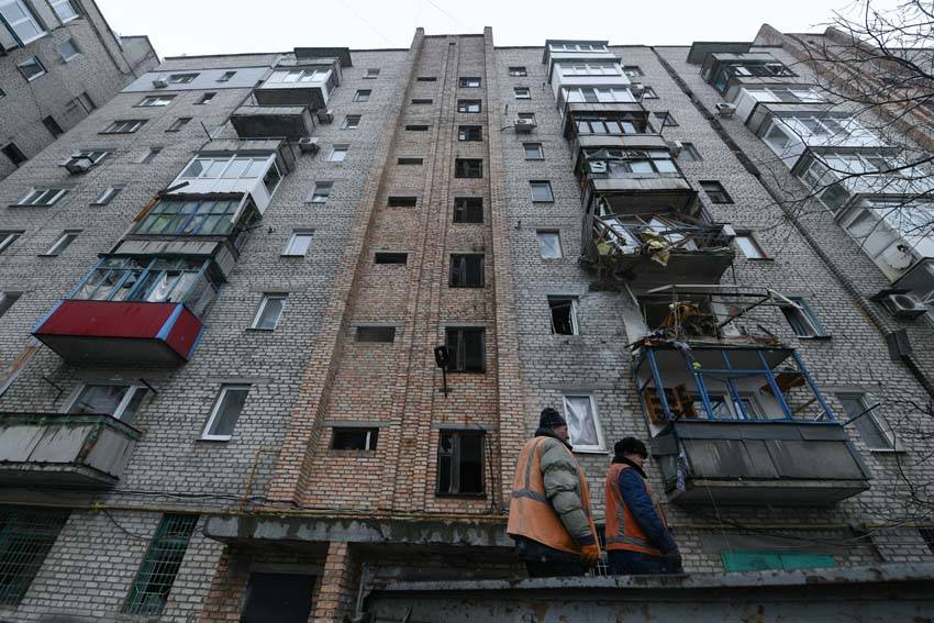 Ukrayna'dan yürek yakan savaş görüntüleri 19